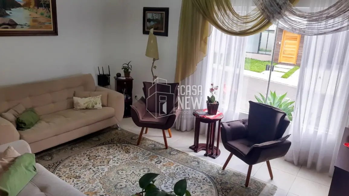 Casa de Condomínio com 3 quartos à venda, 118m2 em Santa Cândida, Curitiba - PR - imagem 5 Foto 5 de Casa de Condomínio com 3 quartos à venda, 118m2 em Santa Cândida, Curitiba - PR