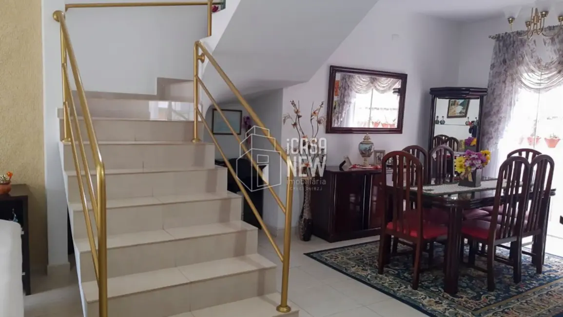 Casa de Condomínio com 3 quartos à venda, 118m2 em Santa Cândida, Curitiba - PR - imagem 6 Foto 6 de Casa de Condomínio com 3 quartos à venda, 118m2 em Santa Cândida, Curitiba - PR