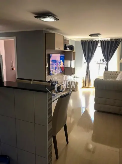 Foto 2 de Apartamento com 3 quartos à venda, 62m2 em Pinheirinho, Curitiba - PR