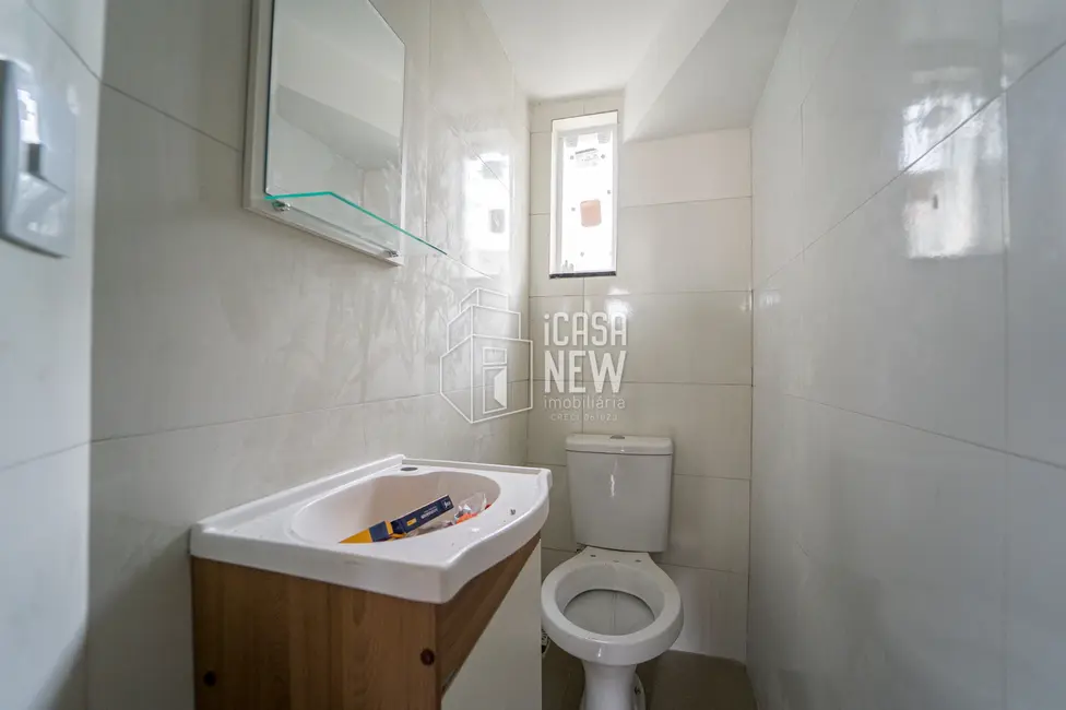 Sobrado com 2 quartos à venda, 70m2 em Sítio Cercado, Curitiba - PR - imagem 5 Foto 5 de Sobrado com 2 quartos à venda, 70m2 em Sítio Cercado, Curitiba - PR