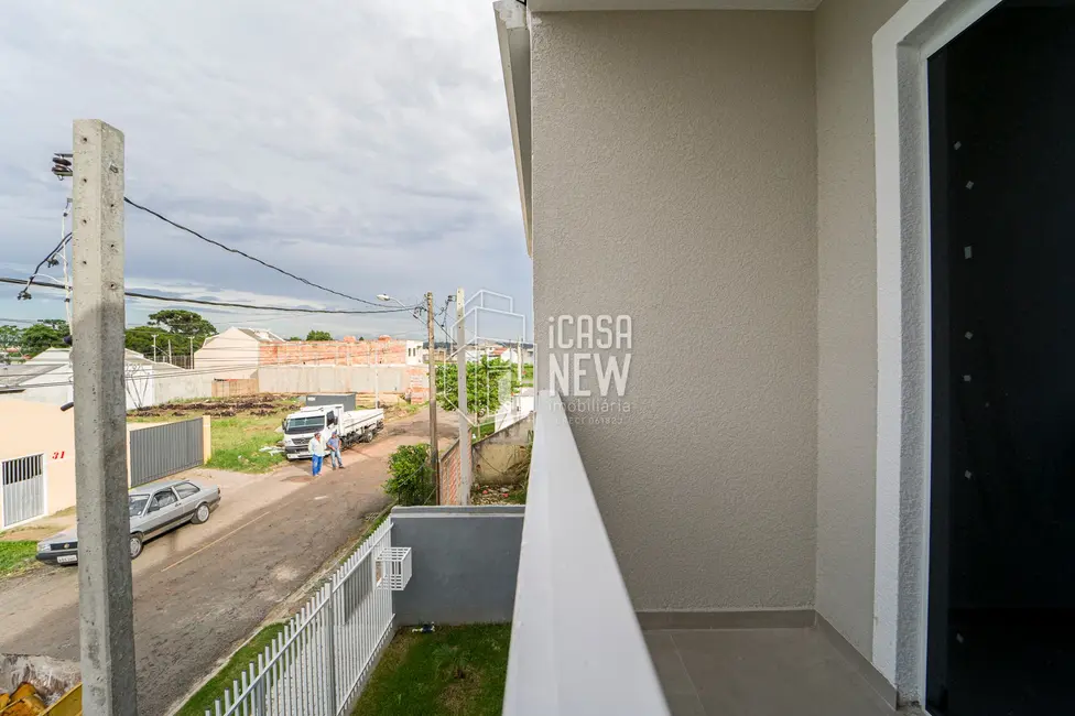 Sobrado com 2 quartos à venda, 70m2 em Sítio Cercado, Curitiba - PR - imagem 8 Foto 8 de Sobrado com 2 quartos à venda, 70m2 em Sítio Cercado, Curitiba - PR