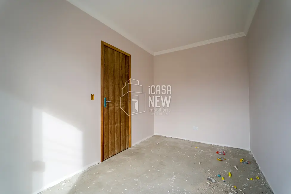 Foto 16 de Sobrado com 3 quartos à venda, 90m2 em Sítio Cercado, Curitiba - PR