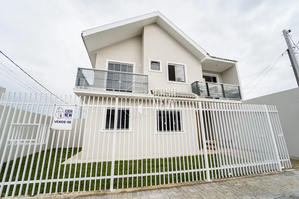 Foto 1 de Sobrado com 3 quartos à venda, 90m2 em Sítio Cercado, Curitiba - PR