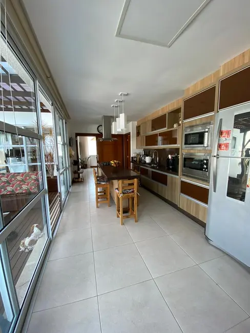 Foto 9 de Casa com 5 quartos à venda, 330m2 em Cachoeira do Bom Jesus, Florianopolis - SC