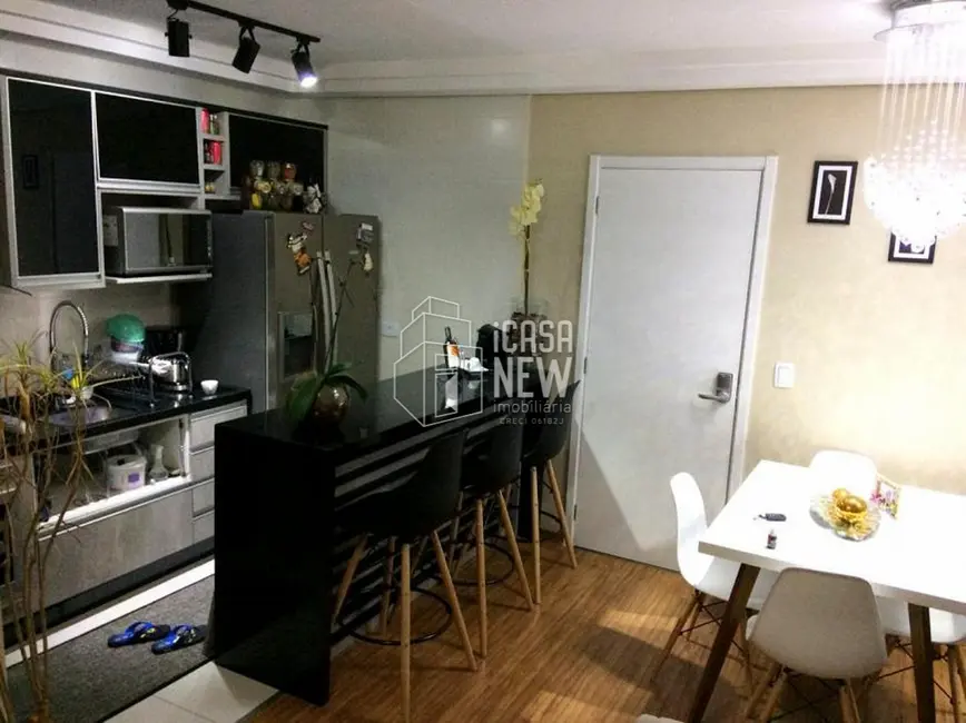 Foto 1 de Apartamento com 2 quartos à venda em Capão Raso, Curitiba - PR