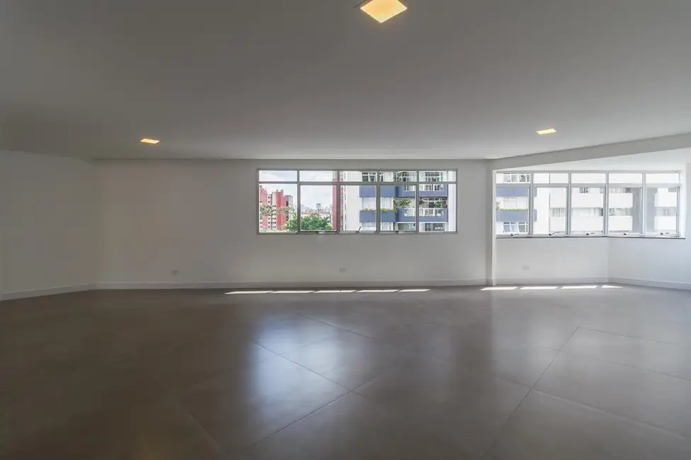 Foto 8 de Apartamento com 4 quartos à venda, 197m2 em Batel, Curitiba - PR