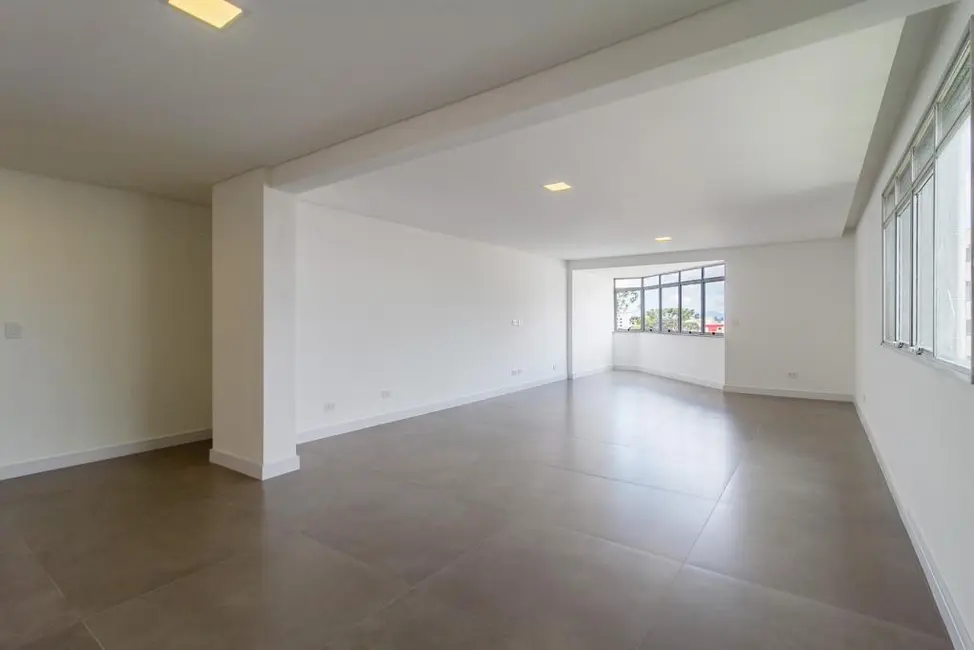 Foto 6 de Apartamento com 4 quartos à venda, 197m2 em Batel, Curitiba - PR