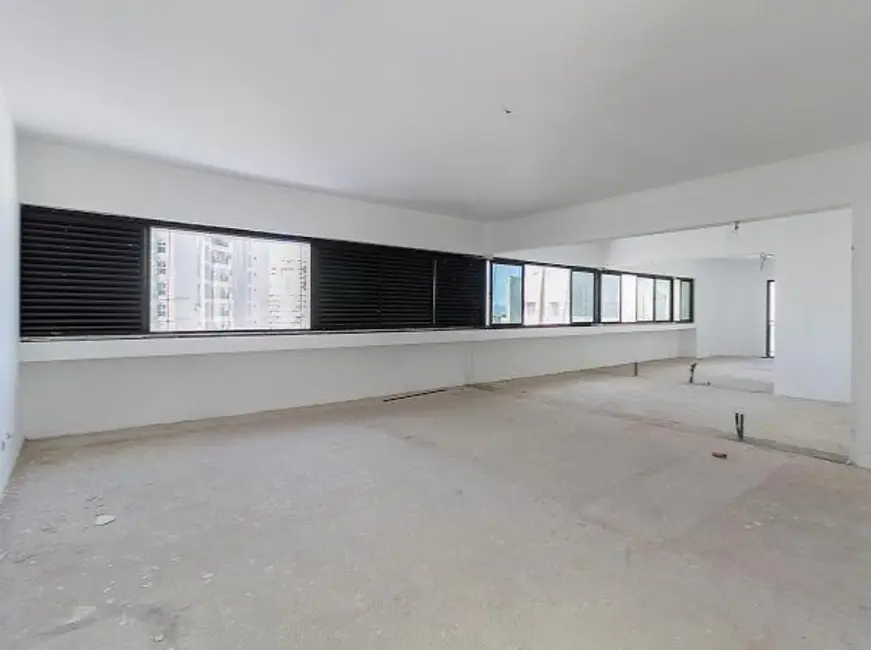 Apartamento com 5 quartos à venda, 645m2 em Vila Izabel, Curitiba - PR - imagem 9 Foto 9 de Apartamento com 5 quartos à venda, 645m2 em Vila Izabel, Curitiba - PR