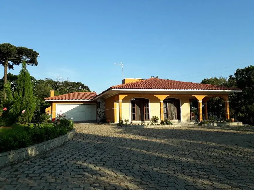 Chácara com 7 quartos à venda, 200m2 em Umbará, Curitiba - PR - imagem 7 Foto 7 de Chácara com 7 quartos à venda, 200m2 em Umbará, Curitiba - PR