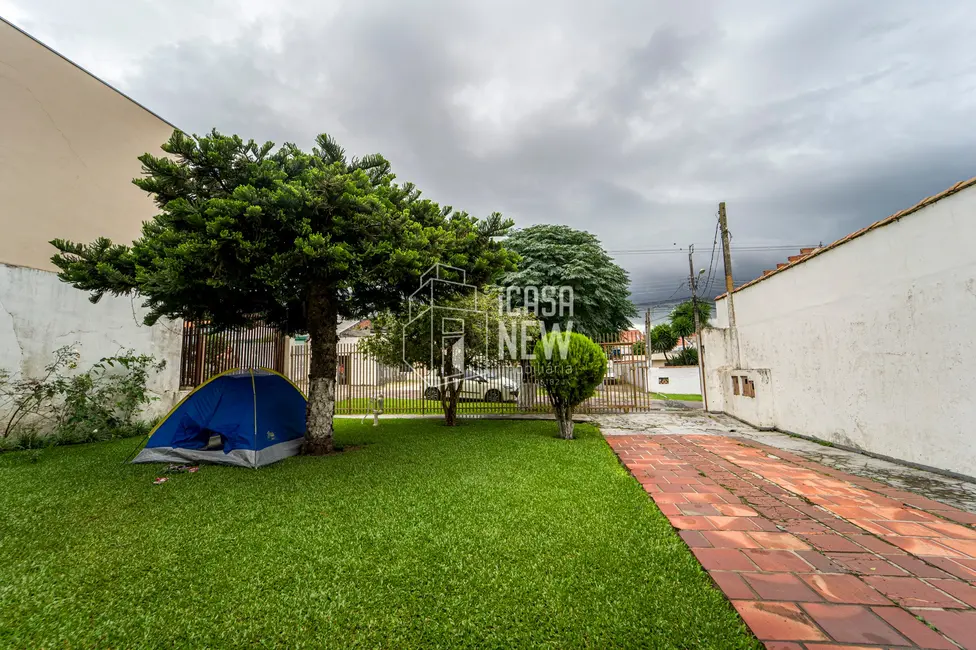 Foto 3 de Casa com 3 quartos à venda, 60m2 em Xaxim, Curitiba - PR