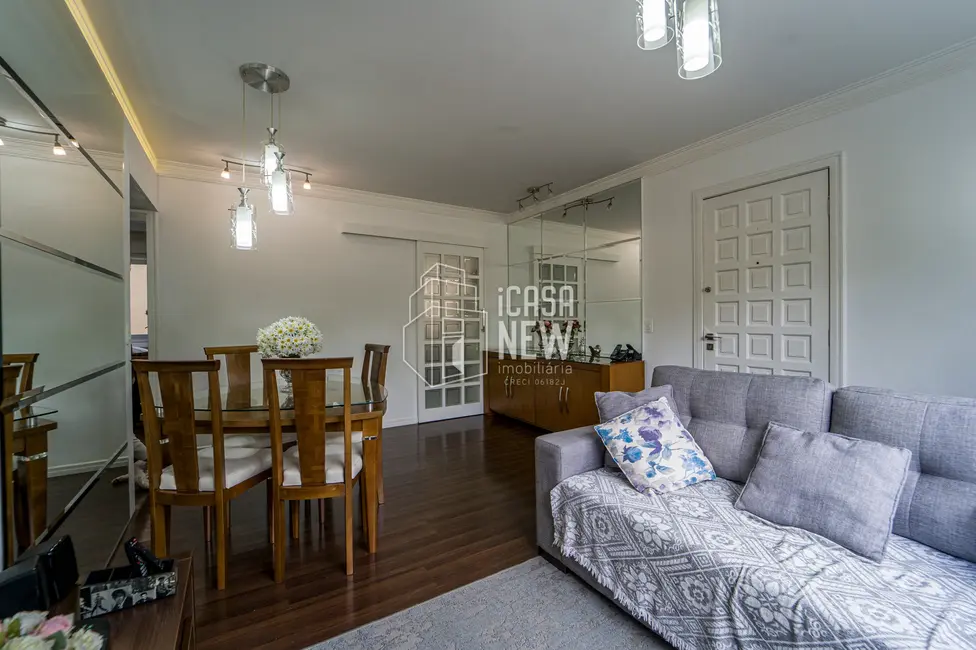 Foto 3 de Apartamento com 3 quartos à venda, 53m2 em Portão, Curitiba - PR