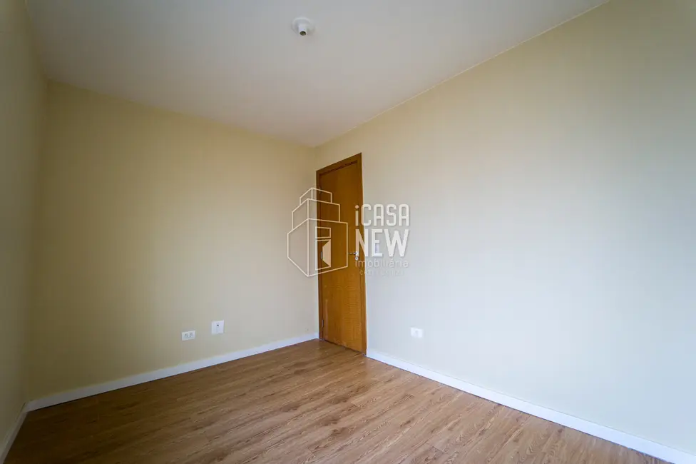 Apartamento com 2 quartos à venda, 55m2 em Capão Raso, Curitiba - PR - imagem 8 Foto 8 de Apartamento com 2 quartos à venda, 55m2 em Capão Raso, Curitiba - PR