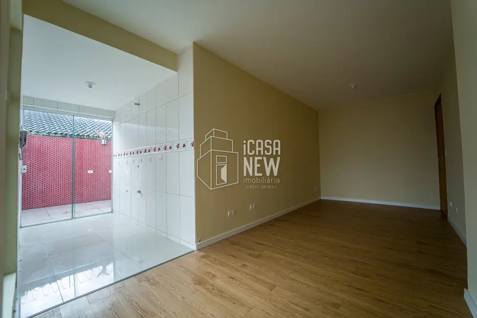 Apartamento com 2 quartos à venda, 55m2 em Capão Raso, Curitiba - PR - imagem 9 Foto 9 de Apartamento com 2 quartos à venda, 55m2 em Capão Raso, Curitiba - PR
