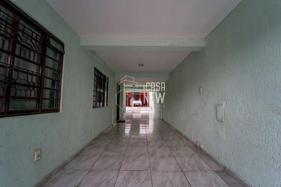 Foto 7 de Sobrado com 5 quartos à venda, 293m2 em Xaxim, Curitiba - PR