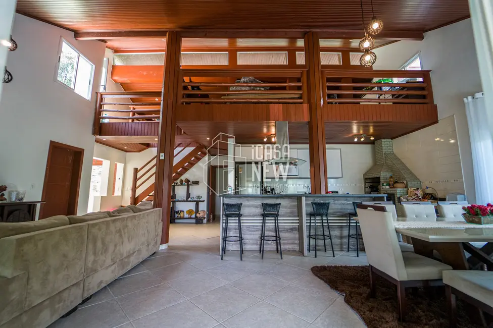 Foto 4 de Chácara com 3 quartos à venda, 420m2 em Recreio da Serra, Piraquara - PR