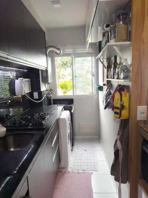 Foto 3 de Apartamento com 2 quartos à venda, 44m2 em Pinheirinho, Curitiba - PR