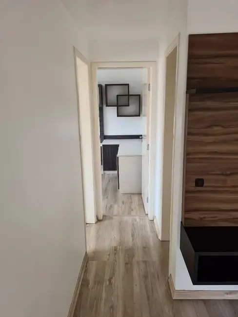 Foto 2 de Apartamento com 2 quartos à venda, 53m2 em Sítio Cercado, Curitiba - PR