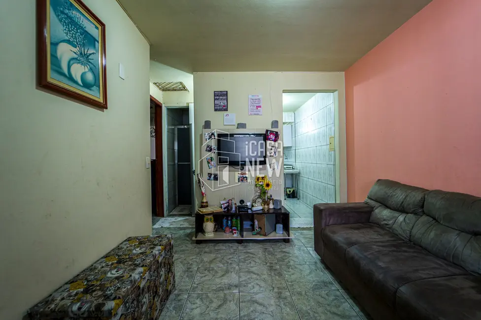 Foto 6 de Casa com 2 quartos à venda, 92m2 em Sítio Cercado, Curitiba - PR