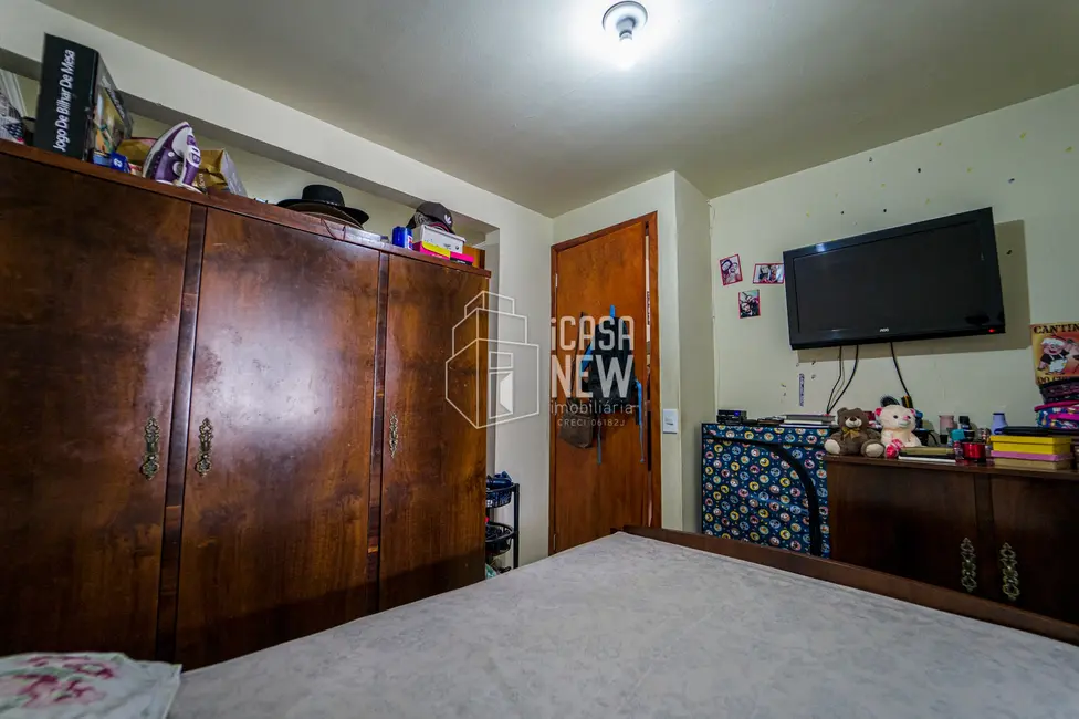 Foto 9 de Casa com 2 quartos à venda, 92m2 em Sítio Cercado, Curitiba - PR