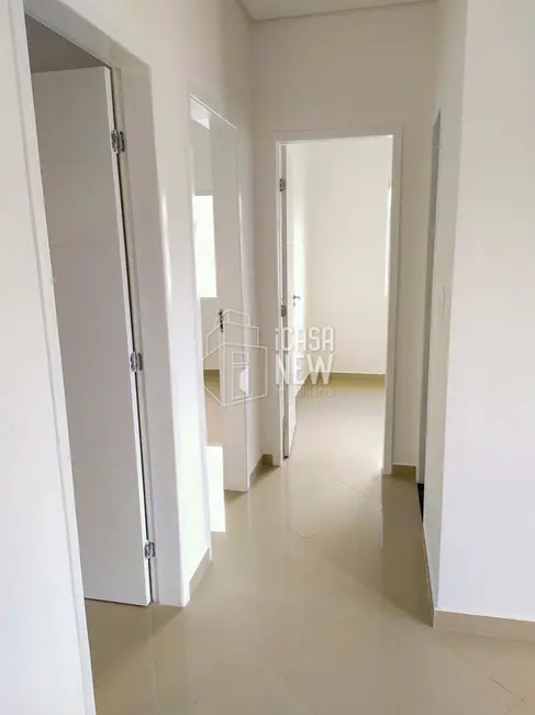 Casa com 3 quartos à venda, 173m2 em Fazenda Rio Grande - PR - imagem 4 Foto 4 de Casa com 3 quartos à venda, 173m2 em Fazenda Rio Grande - PR