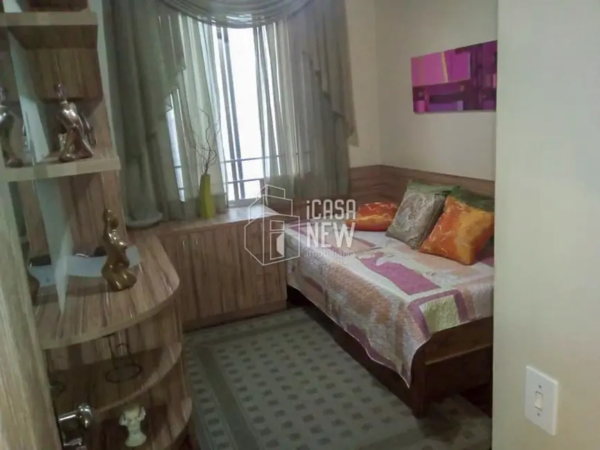 Foto 8 de Apartamento com 3 quartos à venda, 233m2 em Centro, Curitiba - PR