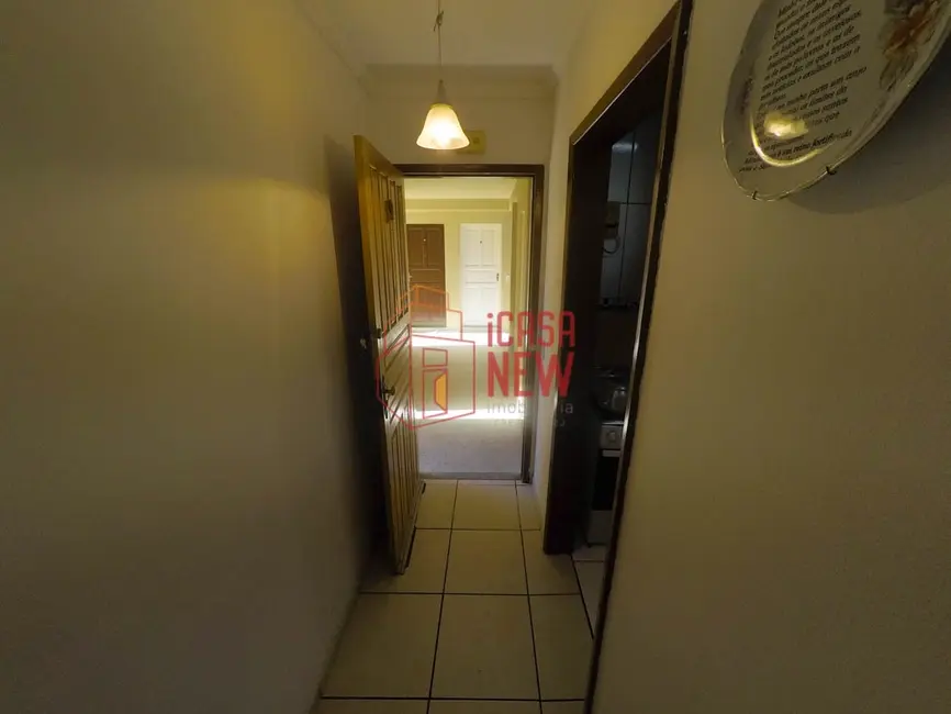 Foto 5 de Apartamento com 3 quartos à venda, 53m2 em Uberaba, Curitiba - PR