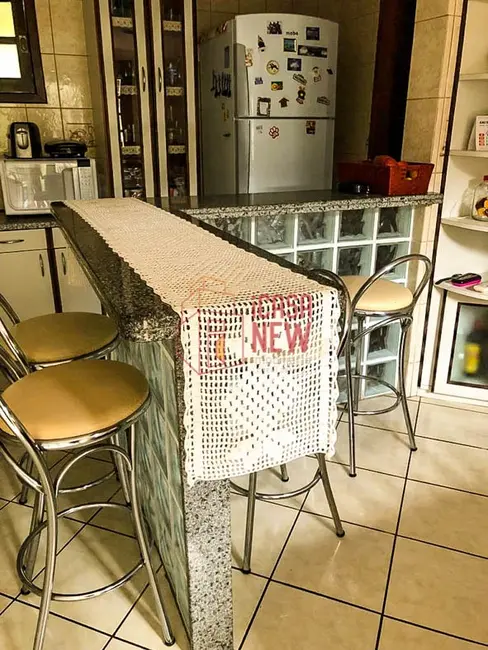 Casa com 3 quartos à venda, 127m2 em Atuba, Curitiba - PR - imagem 5 Foto 5 de Casa com 3 quartos à venda, 127m2 em Atuba, Curitiba - PR