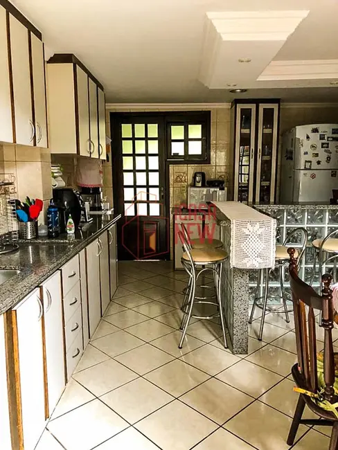 Casa com 3 quartos à venda, 127m2 em Atuba, Curitiba - PR - imagem 7 Foto 7 de Casa com 3 quartos à venda, 127m2 em Atuba, Curitiba - PR