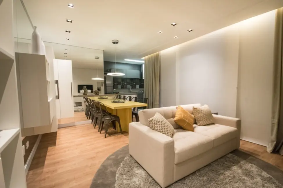 Foto 5 de Apartamento com 3 quartos à venda, 173m2 em Vila Izabel, Curitiba - PR