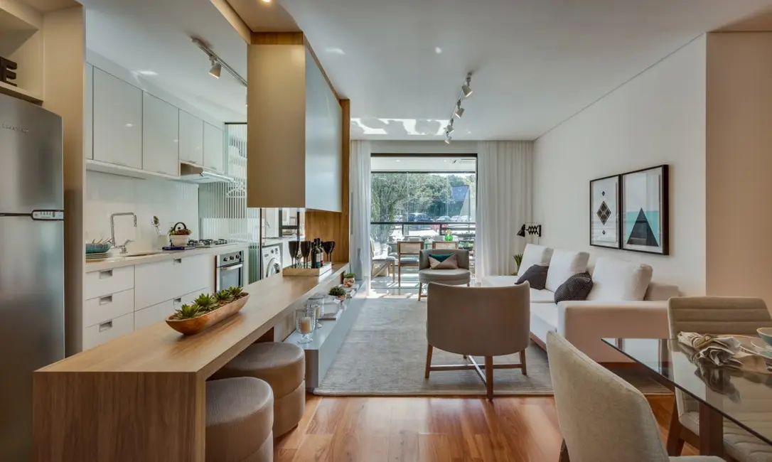 Foto 9 de Apartamento com 3 quartos à venda, 87m2 em Cabral, Curitiba - PR