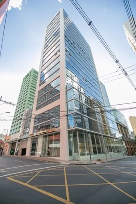 Foto 2 de Sala Comercial à venda, 201m2 em Batel, Curitiba - PR