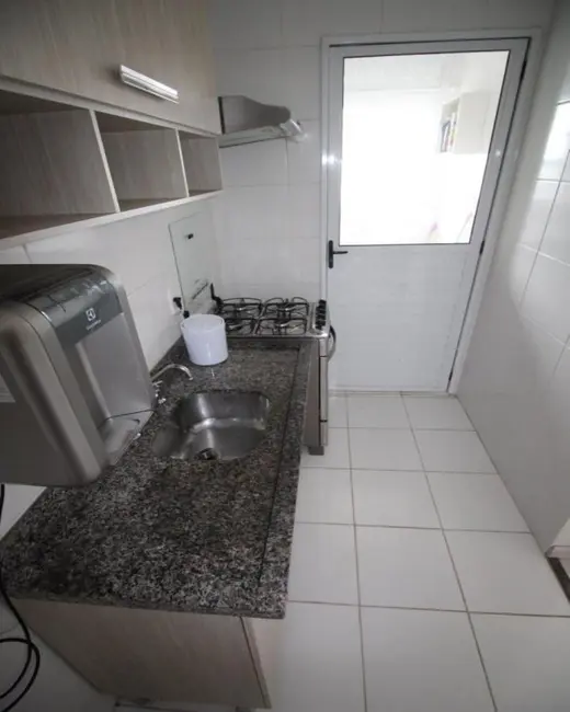 Foto 3 de Apartamento com 2 quartos à venda, 56m2 em Xaxim, Curitiba - PR