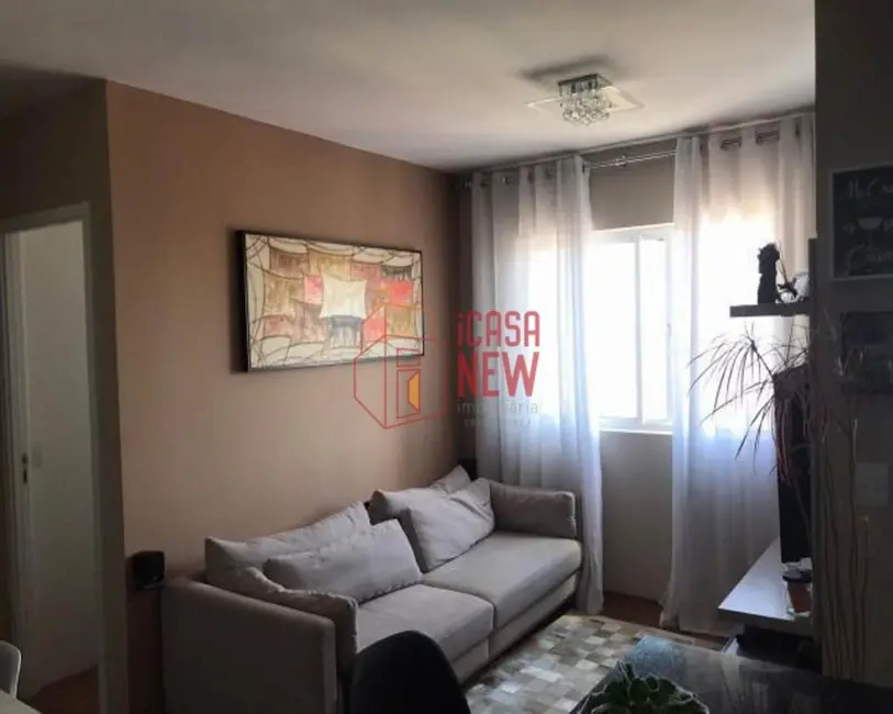 Foto 3 de Apartamento com 2 quartos à venda, 48m2 em Capão Raso, Curitiba - PR