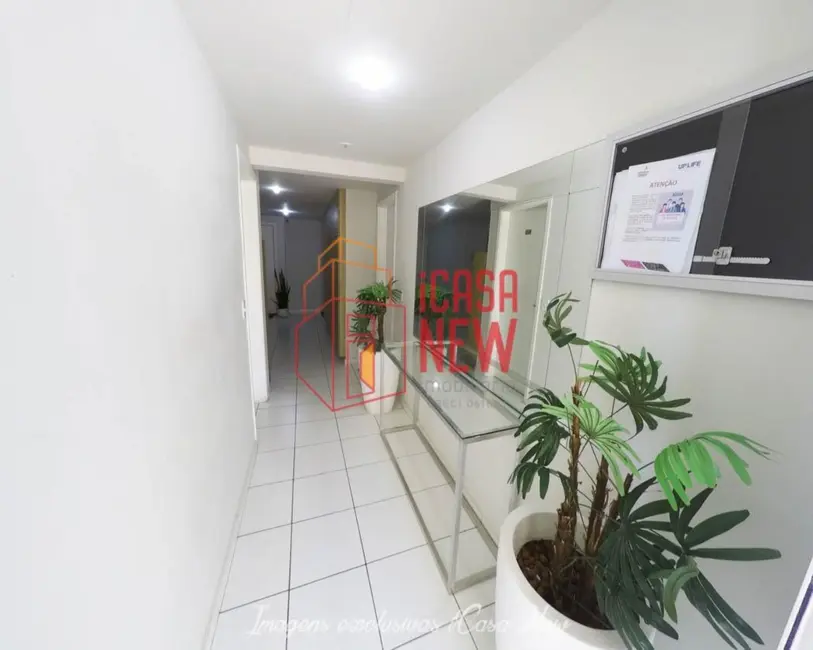 Apartamento com 2 quartos à venda, 44m2 em Pinheirinho, Curitiba - PR - imagem 5 Foto 5 de Apartamento com 2 quartos à venda, 44m2 em Pinheirinho, Curitiba - PR