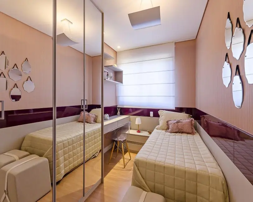 Apartamento com 2 quartos à venda, 80m2 em Santo Inácio, Curitiba - PR - imagem 4 Foto 4 de Apartamento com 2 quartos à venda, 80m2 em Santo Inácio, Curitiba - PR