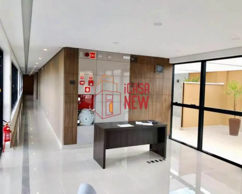 Foto 2 de Apartamento com 2 quartos à venda, 63m2 em Portão, Curitiba - PR
