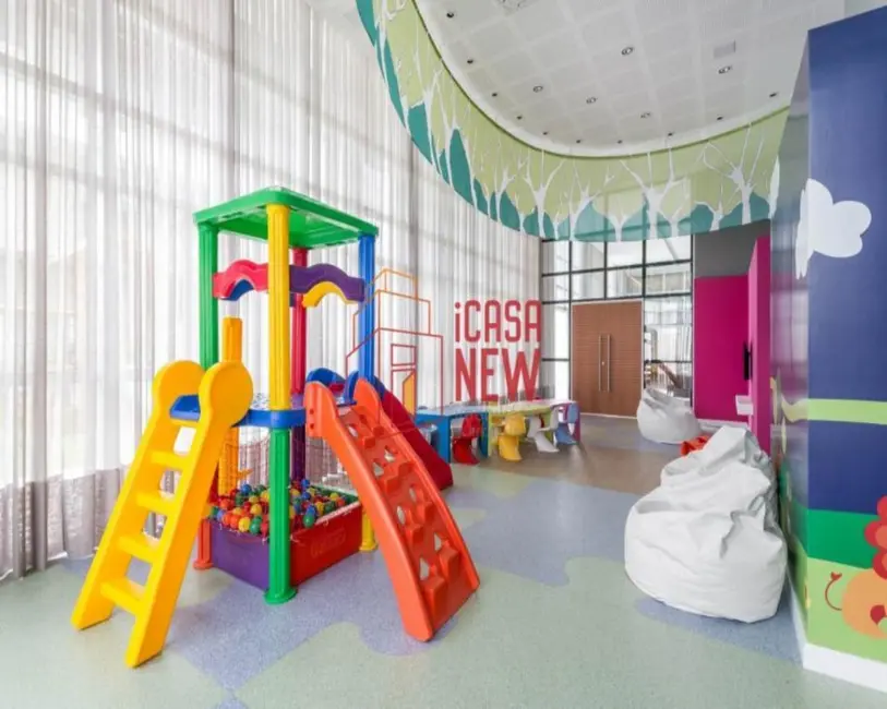 Apartamento com 3 quartos à venda, 156m2 em Água Verde, Curitiba - PR - imagem 8 Foto 8 de Apartamento com 3 quartos à venda, 156m2 em Água Verde, Curitiba - PR