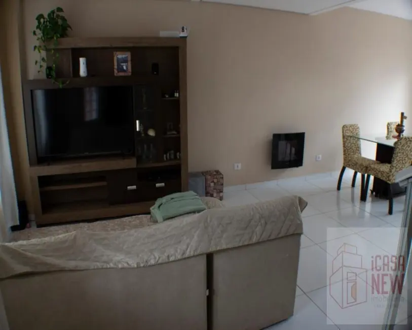 Casa de Condomínio com 3 quartos à venda, 105m2 em Cidade Industrial, Curitiba - PR - imagem 3 Foto 3 de Casa de Condomínio com 3 quartos à venda, 105m2 em Cidade Industrial, Curitiba - PR