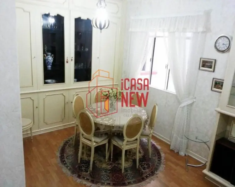 Apartamento com 3 quartos à venda, 96m2 em Mercês, Curitiba - PR - imagem 8 Foto 8 de Apartamento com 3 quartos à venda, 96m2 em Mercês, Curitiba - PR