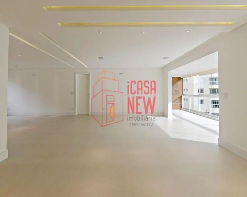 Foto 8 de Apartamento com 4 quartos à venda, 158m2 em Água Verde, Curitiba - PR