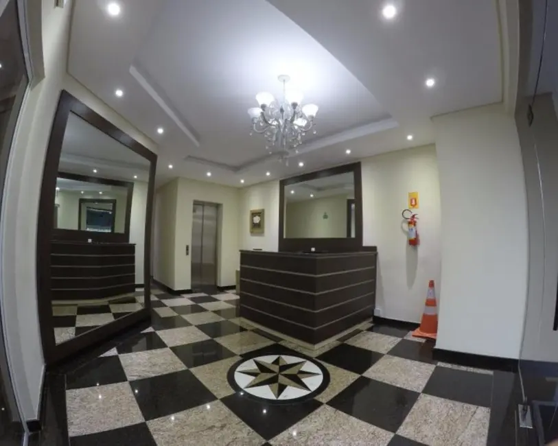 Foto 3 de Apartamento com 3 quartos à venda, 107m2 em Cabral, Curitiba - PR