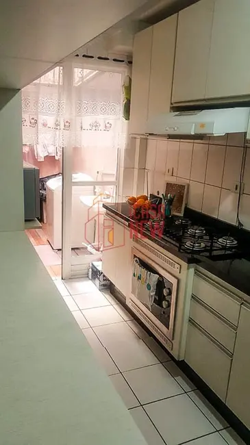 Foto 8 de Apartamento com 2 quartos à venda, 46m2 em Sítio Cercado, Curitiba - PR
