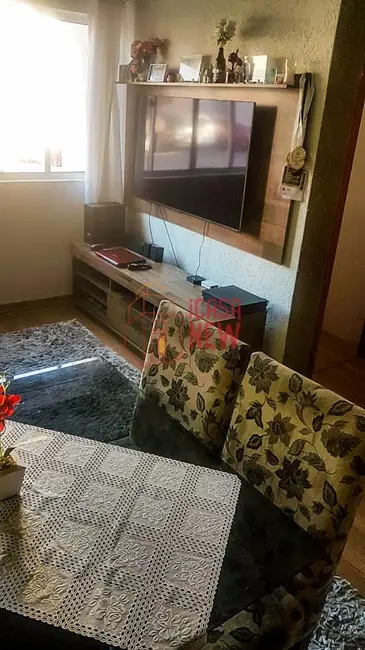 Foto 6 de Apartamento com 2 quartos à venda, 46m2 em Sítio Cercado, Curitiba - PR