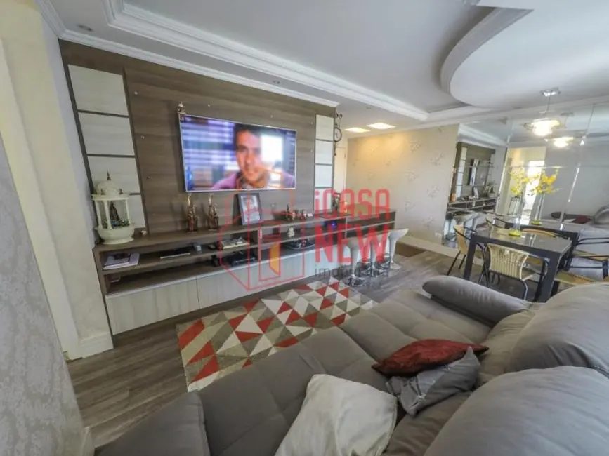 Apartamento com 3 quartos à venda, 70m2 em Capão Raso, Curitiba - PR - imagem 4 Foto 4 de Apartamento com 3 quartos à venda, 70m2 em Capão Raso, Curitiba - PR