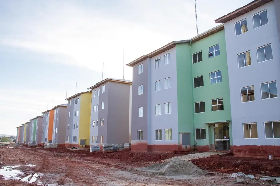 Foto 3 de Apartamento com 3 quartos à venda, 54m2 em Roca Grande, Colombo - PR