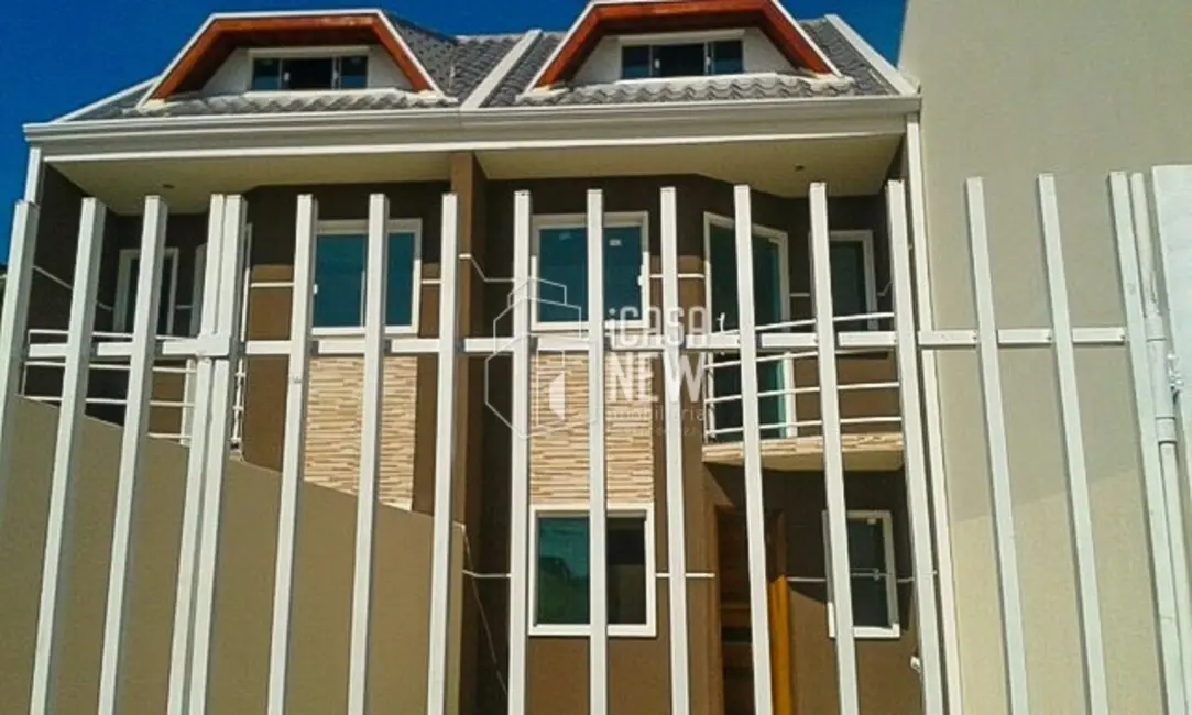 Foto 2 de Sobrado com 2 quartos à venda, 79m2 em Umbará, Curitiba - PR