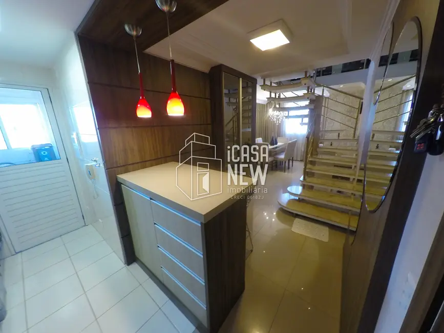 Apartamento com 3 quartos à venda, 131m2 em Xaxim, Curitiba - PR - imagem 8 Foto 8 de Apartamento com 3 quartos à venda, 131m2 em Xaxim, Curitiba - PR