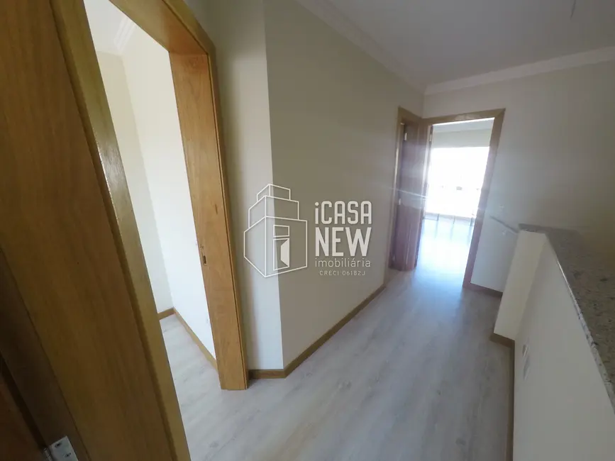 Sobrado com 3 quartos à venda, 92m2 em Sítio Cercado, Curitiba - PR - imagem 7 Foto 7 de Sobrado com 3 quartos à venda, 92m2 em Sítio Cercado, Curitiba - PR