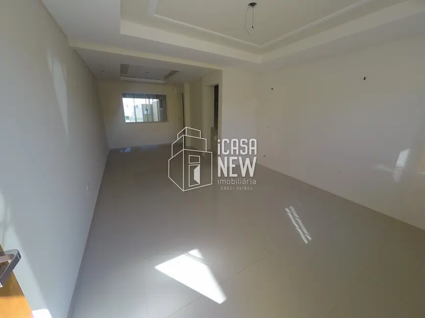 Sobrado com 3 quartos à venda, 92m2 em Sítio Cercado, Curitiba - PR - imagem 5 Foto 5 de Sobrado com 3 quartos à venda, 92m2 em Sítio Cercado, Curitiba - PR