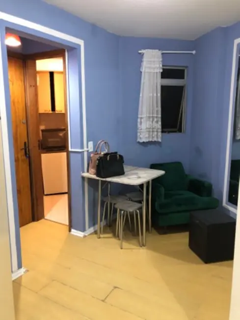 Apartamento com 1 quarto à venda, 21m2 em Cristo Rei, Curitiba - PR - imagem 6 Foto 6 de Apartamento com 1 quarto à venda, 21m2 em Cristo Rei, Curitiba - PR